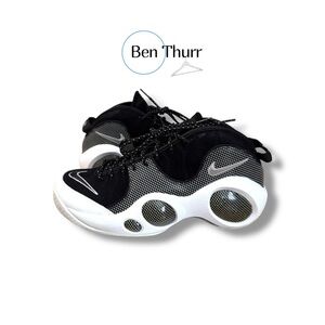 Size 9 - Nike Air Zoom Flight 95 (2008)